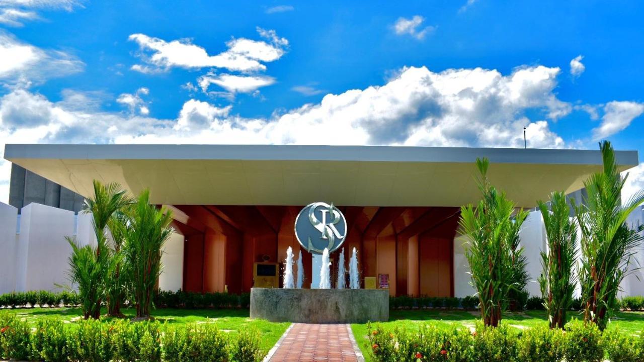 Sr Boutique Hotel Thakhek Buitenkant foto